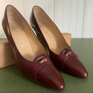 Vintage Rayne Oxblood Heels w Metal Deco